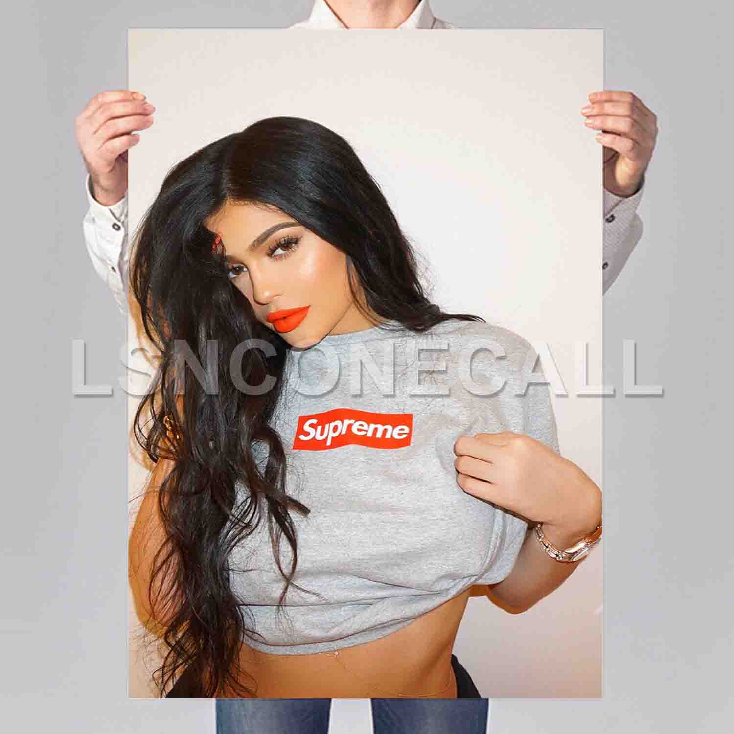 Kylie Jenner Supreme Poster - roblox poster archives lsnconecall
